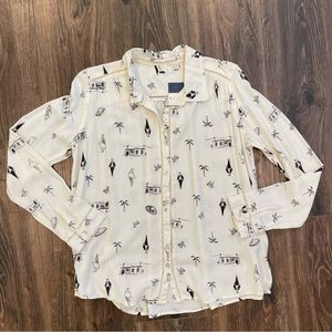 NWT Roxy Extra Small Black and Off White Long Sleeve Button Down